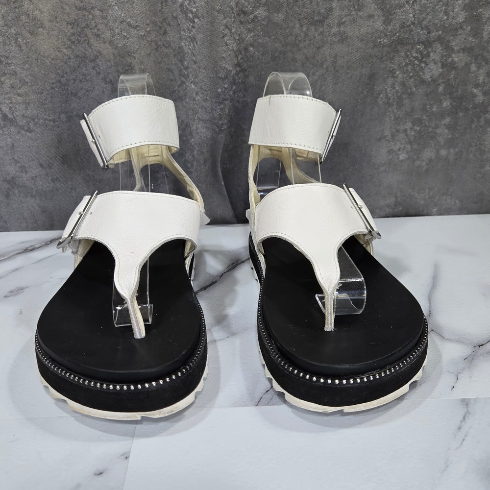 Sorel Roaming Buckle T-Strap Sandals Womens 8 White Leather Sporty Casual Flat - Picture 7 of 9